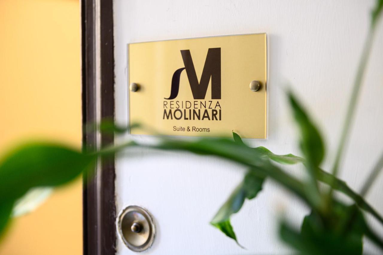 Residenza Molinari Bed & Breakfast Napels